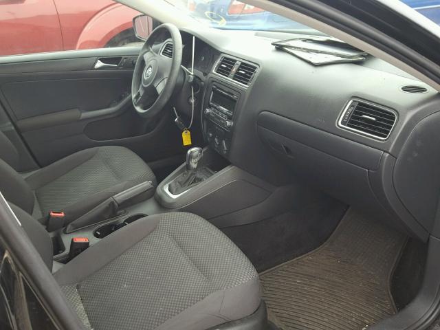 3VW2K7AJXCM307189 - 2012 VOLKSWAGEN JETTA BASE შავი ფოტო 5