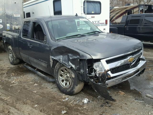 1GCRKREA5BZ350892 - 2011 CHEVROLET SILVERADO GRAY photo 1