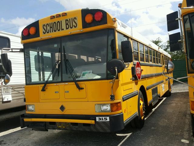 4DRBJAAN93A957145 - 2003 IC CORPORATION 3000 黄色 照片 2