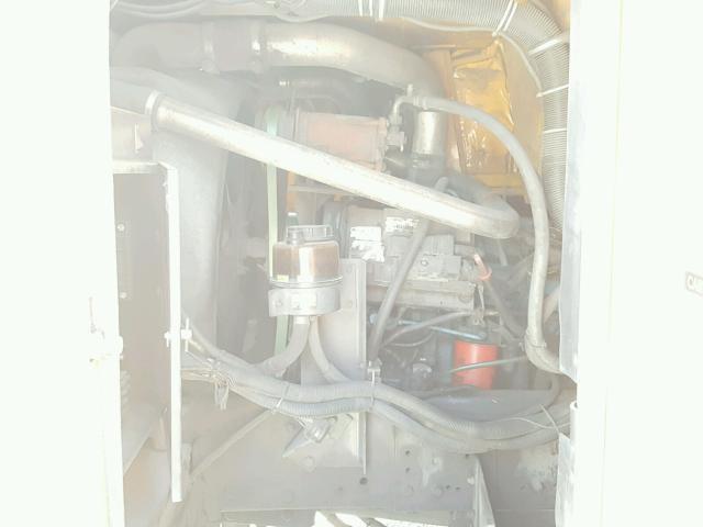 4DRBJAAN93A957145 - 2003 IC CORPORATION 3000 黄色 照片 7