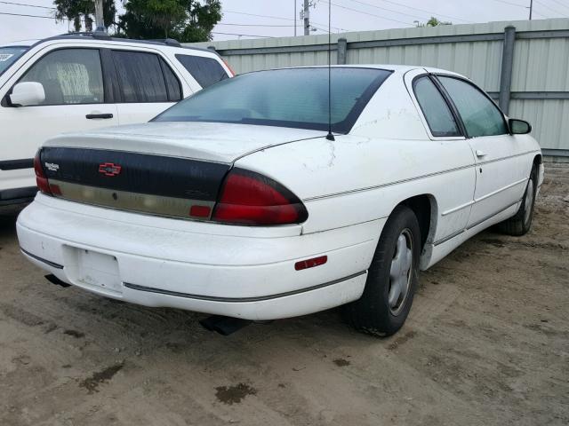 2G1WX12K9W9112846 - 1998 CHEVROLET MONTE CARL WHITE photo 4