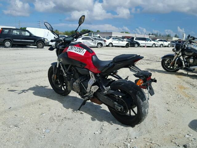 JYARM06E8FA003533 - 2015 YAMAHA FZ07 RED photo 3