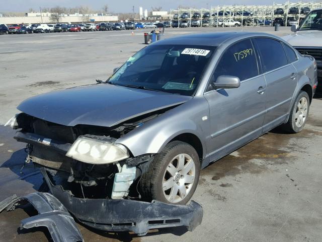 WVWTH63B01P272787 - 2001 VOLKSWAGEN PASSAT GLX 银色 照片 2