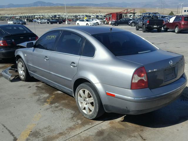 WVWTH63B01P272787 - 2001 VOLKSWAGEN PASSAT GLX 银色 照片 3