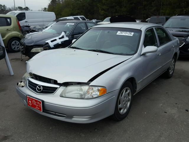 1YVGF22D825285197 - 2002 MAZDA 626 ES SILVER photo 2