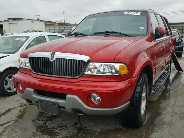 5LMFU28R92LJ03487 - 2002 LINCOLN NAVIGATOR BURGUNDY photo 2