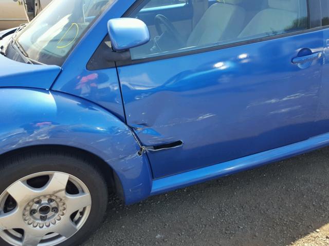 3VWBB61C7WM021333 - 1998 VOLKSWAGEN NEW BEETLE 蓝色 照片 9