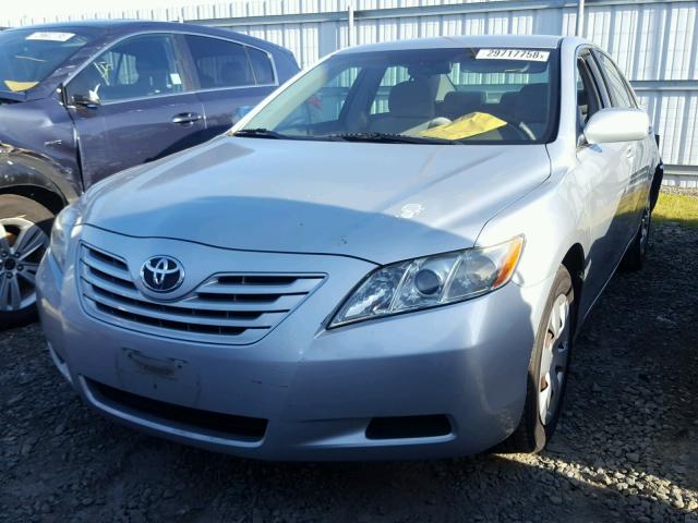 4T1BE46K37U169499 - 2007 TOYOTA CAMRY NEW SILVER photo 2