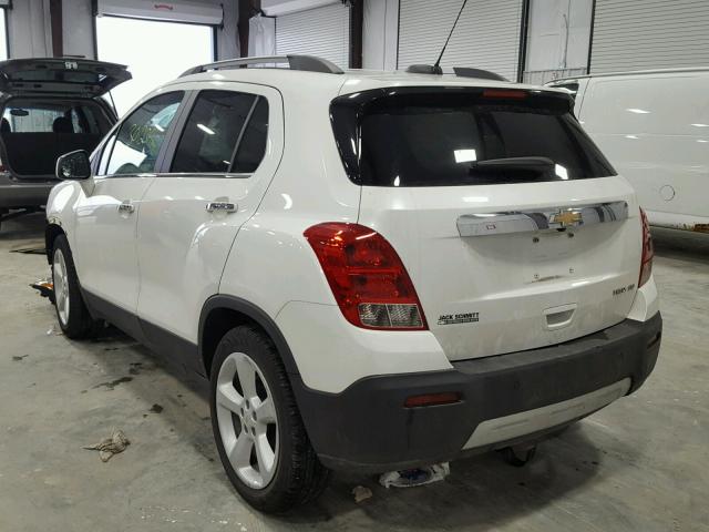 KL7CJMSB9GB717167 - 2016 CHEVROLET TRAX LTZ WHITE photo 3