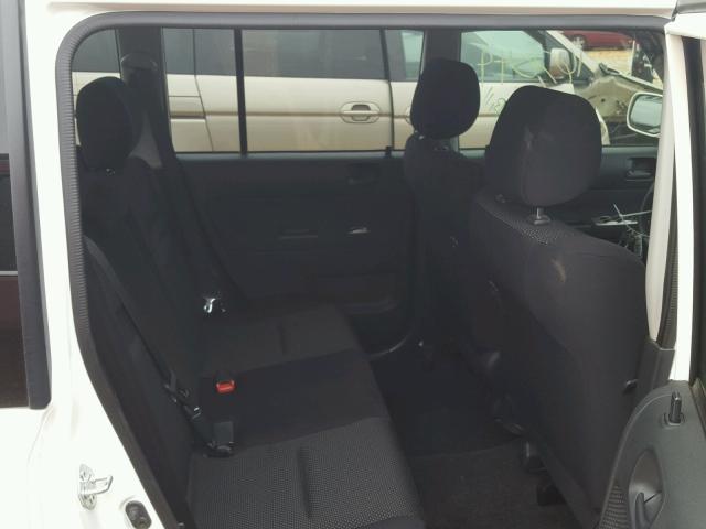 JTLKT324764045427 - 2006 TOYOTA SCION XB 白色 照片 6