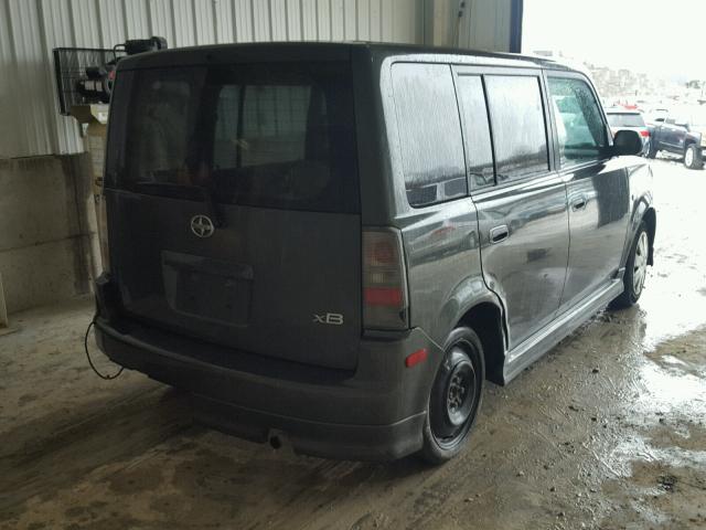 JTLKT334664036667 - 2006 TOYOTA SCION XB GRAY photo 4