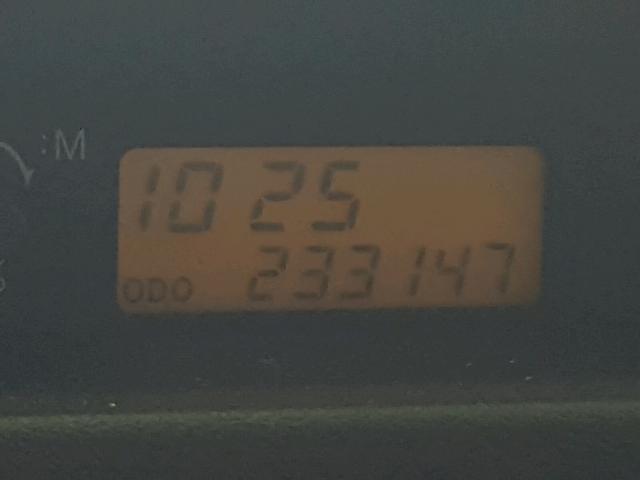 JTLKT334664036667 - 2006 TOYOTA SCION XB GRAY photo 8