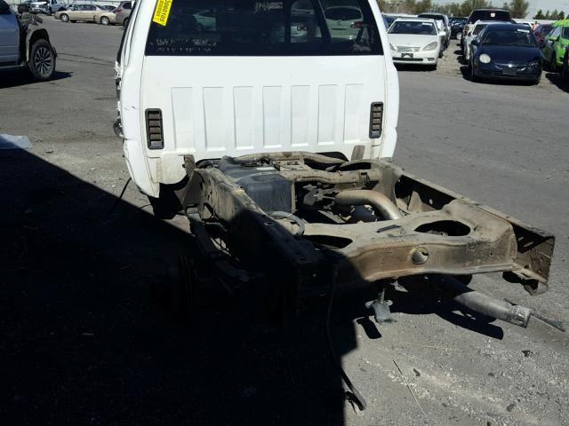 1GCHK23276F104058 - 2006 CHEVROLET SILVERADO WHITE photo 3