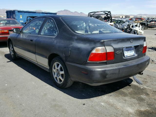 1HGCD7234VA034303 - 1997 HONDA ACCORD LX BLACK photo 3