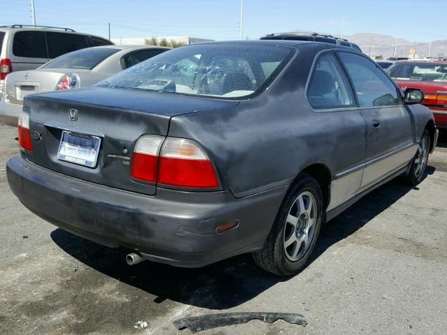 1HGCD7234VA034303 - 1997 HONDA ACCORD LX BLACK photo 4