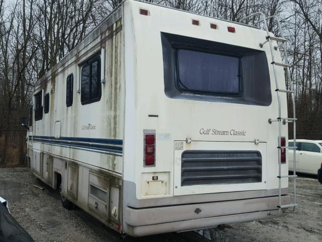 17N330128KW013218 - 1989 GULF COACH WHITE photo 3