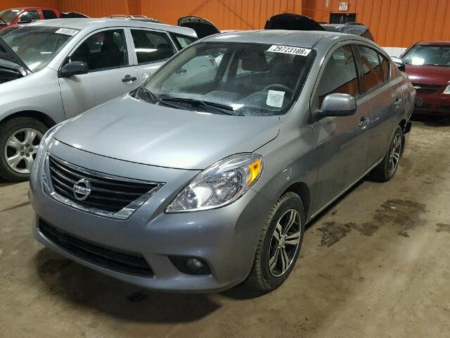 3N1CN7AP1EL842314 - 2014 NISSAN VERSA SILVER photo 2