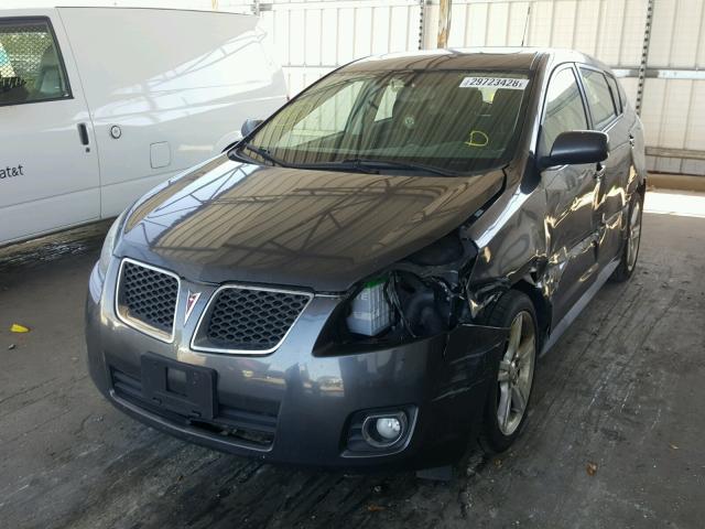 5Y2SP6E0XAZ415436 - 2010 PONTIAC VIBE GRAY photo 2