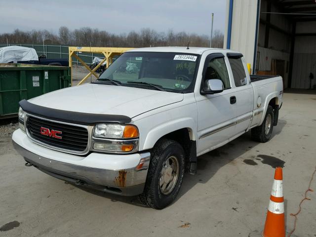 2GTEK19T621217398 - 2002 GMC NEW SIERRA WHITE photo 2