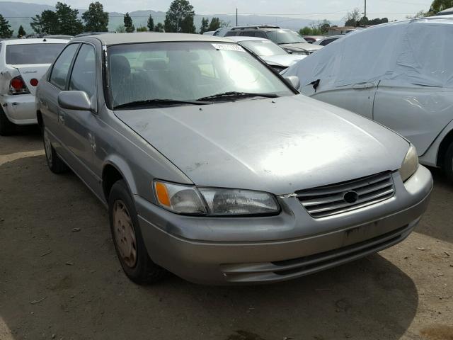 JT2BG22K6V0017237 - 1997 TOYOTA CAMRY LE GRAY photo 1