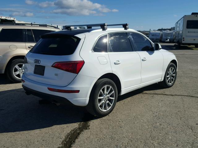 WA1LKAFP0AA073716 - 2010 AUDI Q5 PREMIUM WHITE photo 4