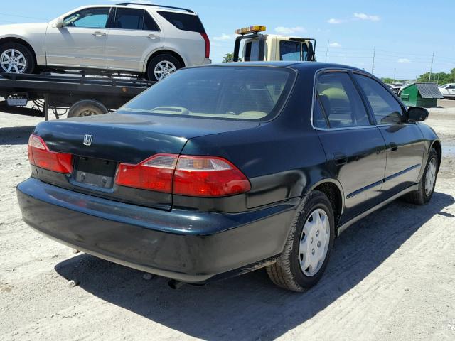 1HGCG5647WA267639 - 1998 HONDA ACCORD LX GREEN photo 4