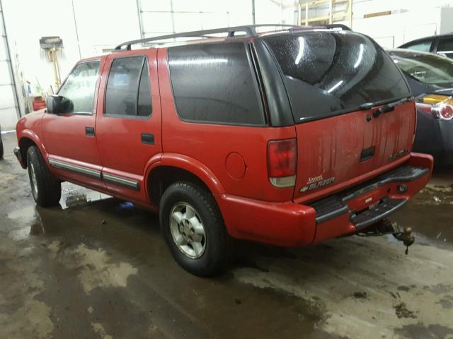 1GNDT13W0Y2293212 - 2000 CHEVROLET BLAZER RED photo 3