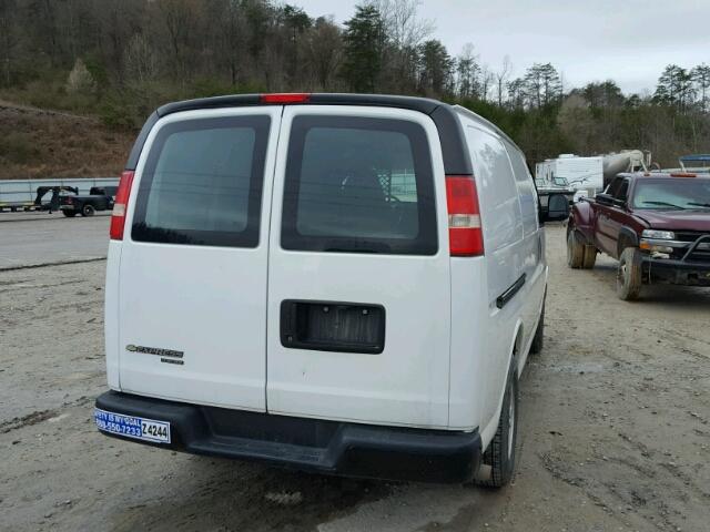 1GCSGAFX4C1146589 - 2012 CHEVROLET EXPRESS G1 WHITE photo 4