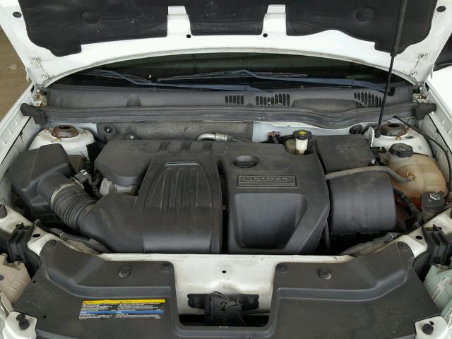 1G1AK58F687322626 - 2008 CHEVROLET COBALT LS WHITE photo 7