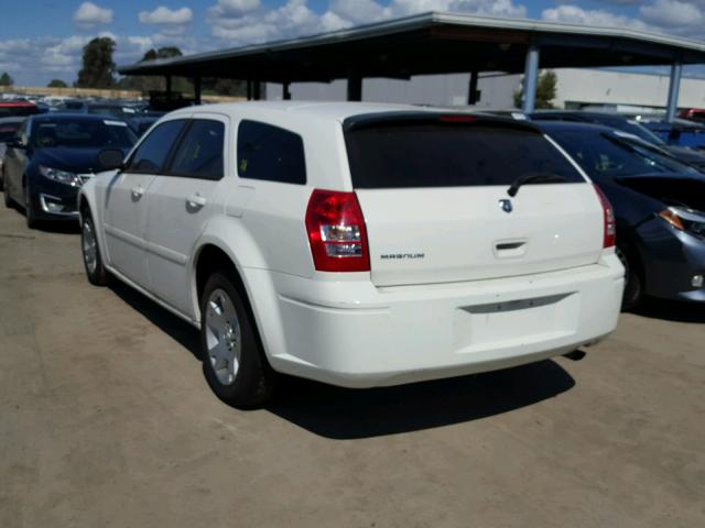 2D4FV47T66H416726 - 2006 DODGE MAGNUM SE WHITE photo 3