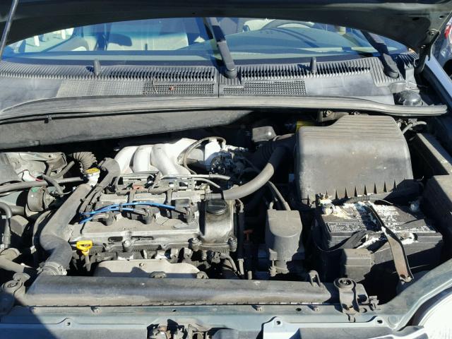 4T3ZF13C2WU068399 - 1998 TOYOTA SIENNA LE GRAY photo 7