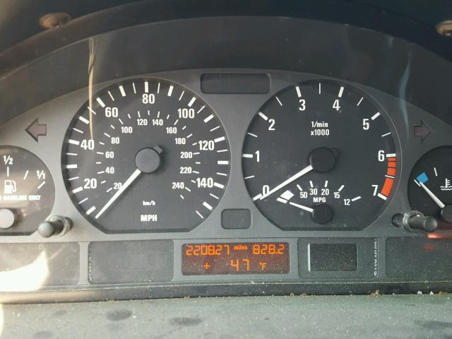 WBAEU33452PF71553 - 2002 BMW 325 XI BLUE photo 8