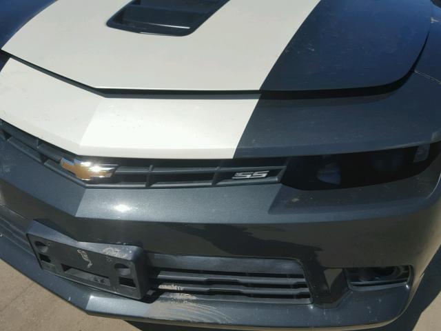 2G1FK3DJXF9220343 - 2015 CHEVROLET CAMARO 2SS GRAY photo 9