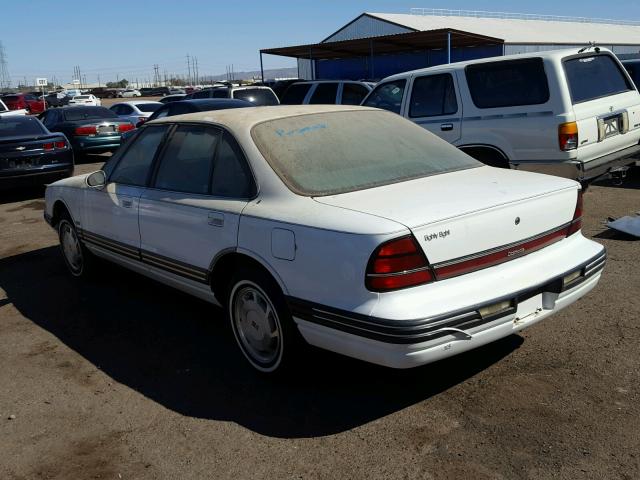 1G3HN52K5SH323156 - 1995 OLDSMOBILE 88 ROYALE WHITE photo 3