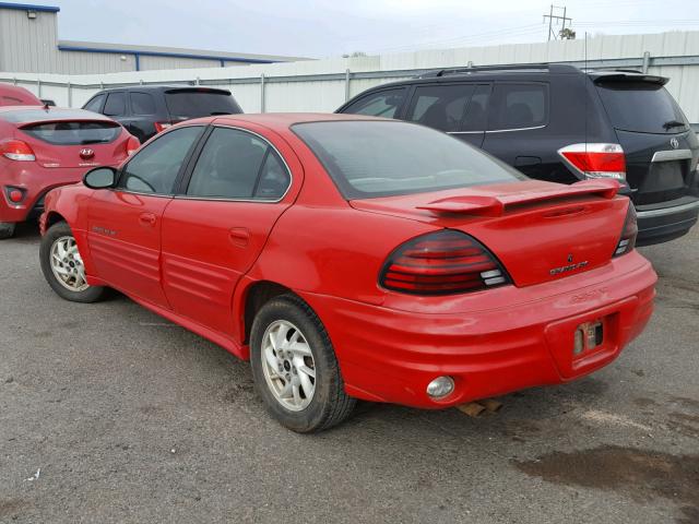 1G2NF52E82C151832 - 2002 PONTIAC GRAND AM S RED photo 3