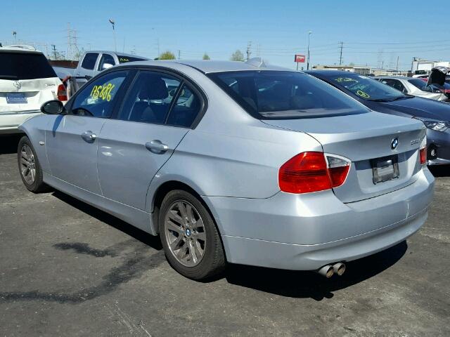 WBAVB17586NK31941 - 2006 BMW 325 I AUTO SILVER photo 3