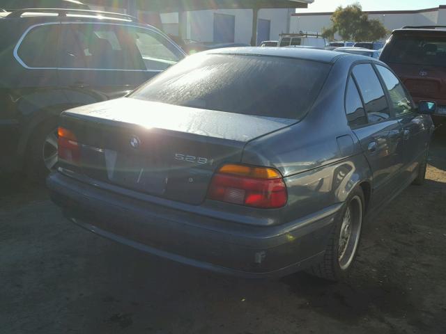 WBADM6346YGU19302 - 2000 BMW 528 I AUTO GRAY photo 4