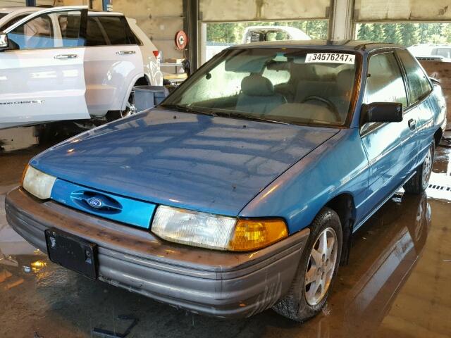 1FARP10J0RW231465 - 1994 FORD ESCORT BLUE photo 2