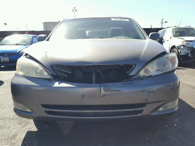 4T1BE32K53U713057 - 2003 TOYOTA CAMRY LE GRAY photo 9