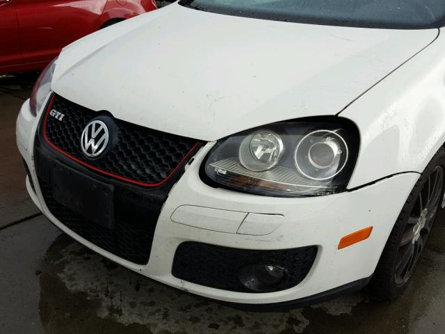 WVWEV71K06W112934 - 2006 VOLKSWAGEN NEW GTI WHITE photo 9