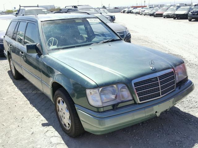 WDBEA92EXRF282088 - 1994 MERCEDES-BENZ E 320 GREEN photo 1