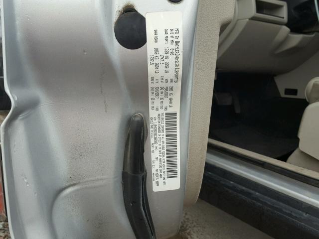 1J8HG58226C366902 - 2006 JEEP COMMANDER SILVER photo 10