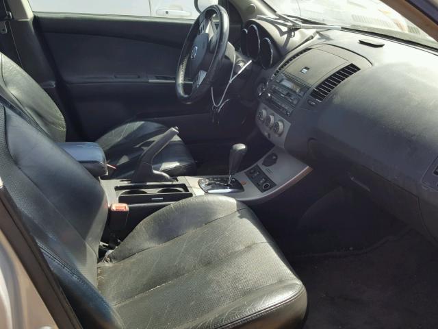 1N4AL11D25N472459 - 2005 NISSAN ALTIMA S SILVER photo 5