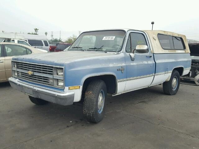 1GCGC24M3EJ169722 - 1984 CHEVROLET C20 BLUE photo 2