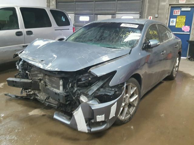 1N4AA5AP4AC837818 - 2010 NISSAN MAXIMA S SILVER photo 2