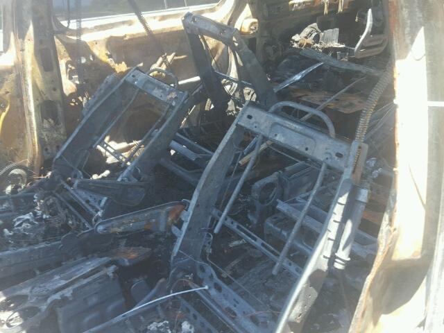 5GADX33LX5D241540 - 2005 BUICK TERRAZA CX BURN photo 9