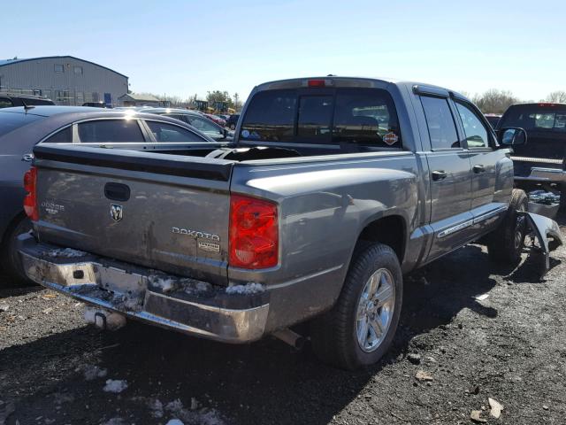 1D7RE5GK9BS701310 - 2011 DODGE DAKOTA LAR GRAY photo 4