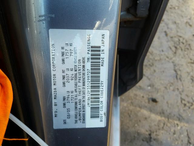 JM1BK12F551299707 - 2005 MAZDA 3 I GRAY photo 10