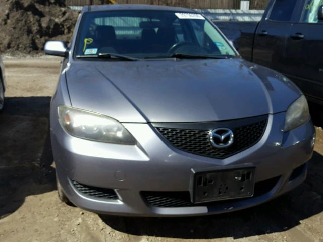 JM1BK12F551299707 - 2005 MAZDA 3 I GRAY photo 9