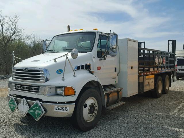 2FZACHBS08AAC4714 - 2008 STERLING TRUCK ACTERRA WHITE photo 2